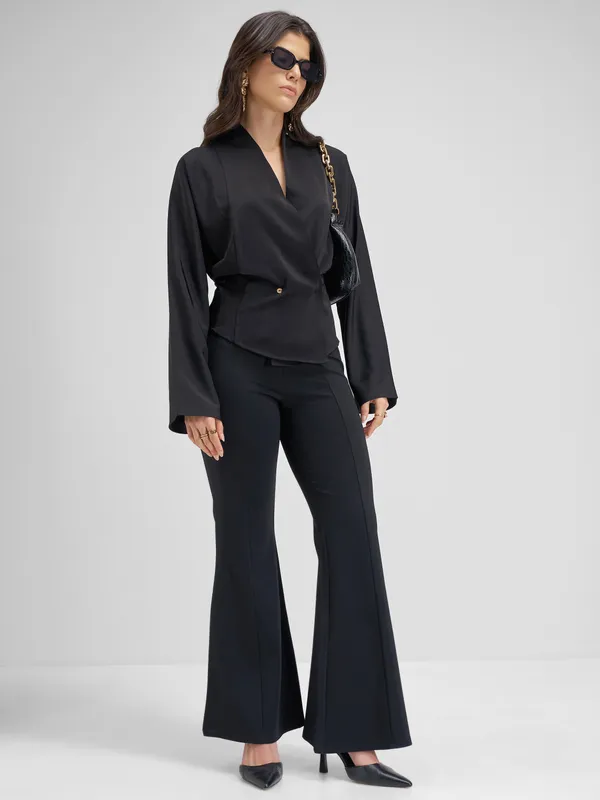 Tokyo Talkies Women Black Solid Bell Bottom Regular Trouser