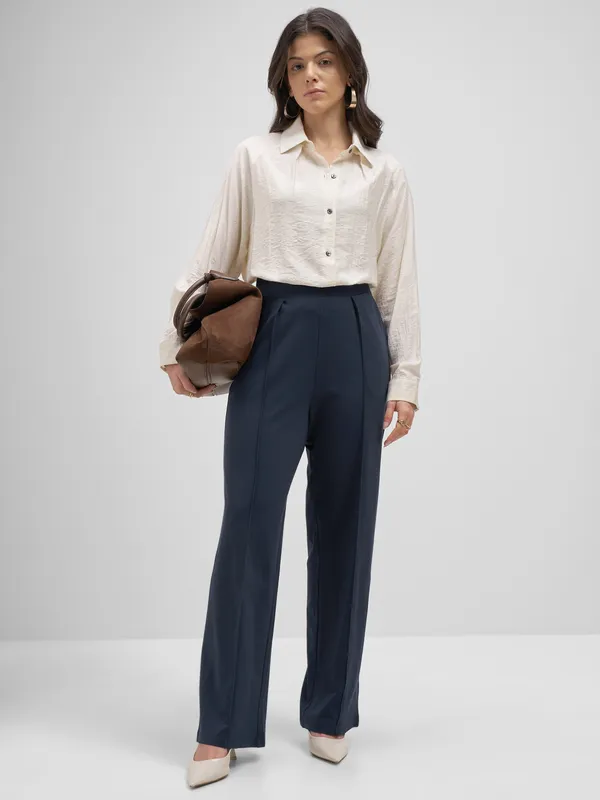 Tokyo Talkies Women Navy Blue Solid Straight Fit Regular Trouser