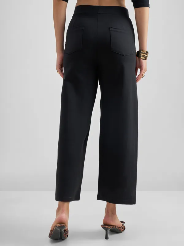 Tokyo Talkies Women Black Solid Wide Leg Regular Trouser