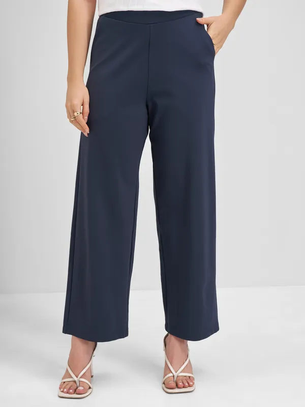 Tokyo Talkies Women Navy Blue Solid Wide Leg Regular Trouser