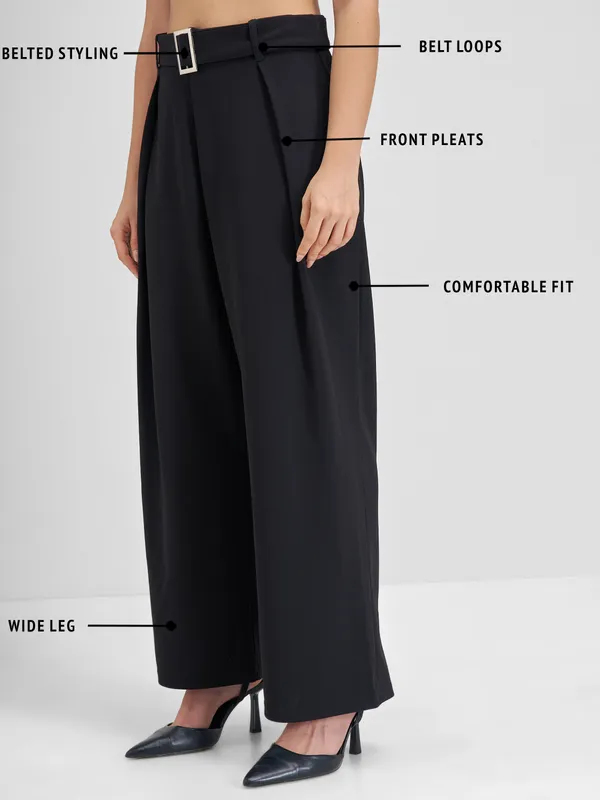 Tokyo Talkies Women Black Solid Wide Leg Regular Trouser
