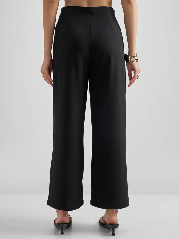 Tokyo Talkies Women Black Solid Wide Leg Regular Trouser