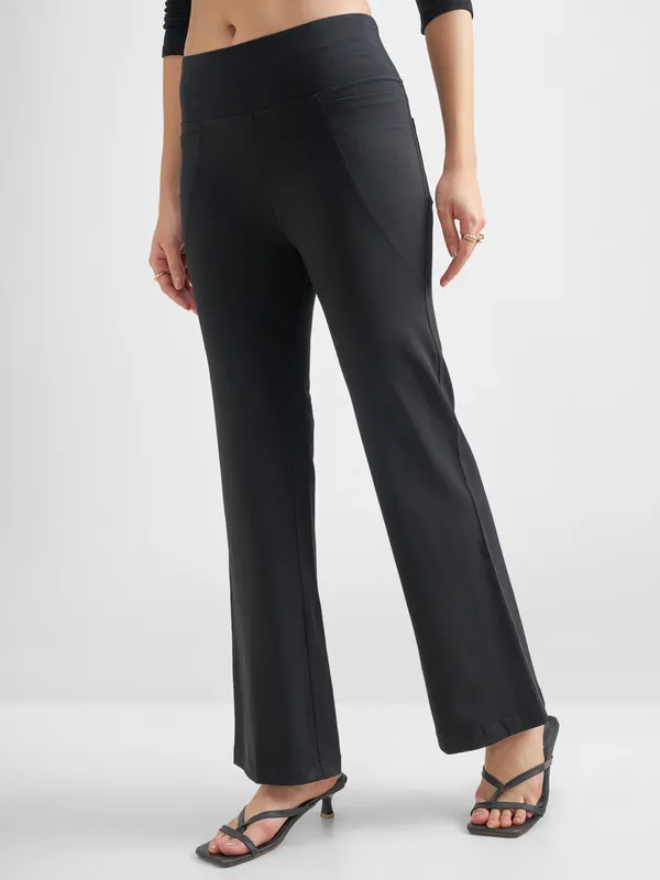 Tokyo Talkies Women Black Solid Bootcut Regular Trouser