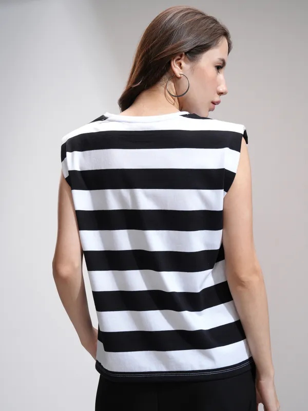 Striped Relaxed Fit T-Shirt