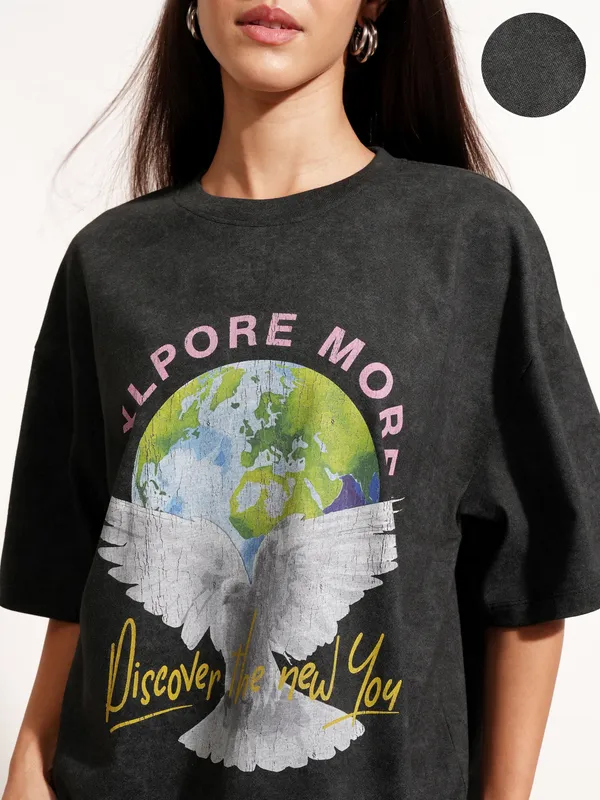 Tokyo Talkies Women Black Printed Round Neck Oversized Fit T-Shirt