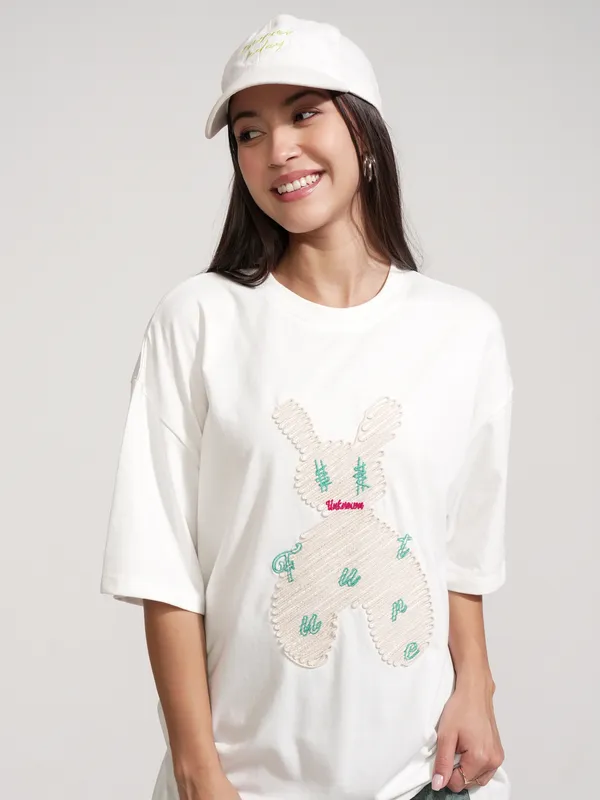 Tokyo Talkies Women White Applique Round Neck Oversized Fit T-Shirt
