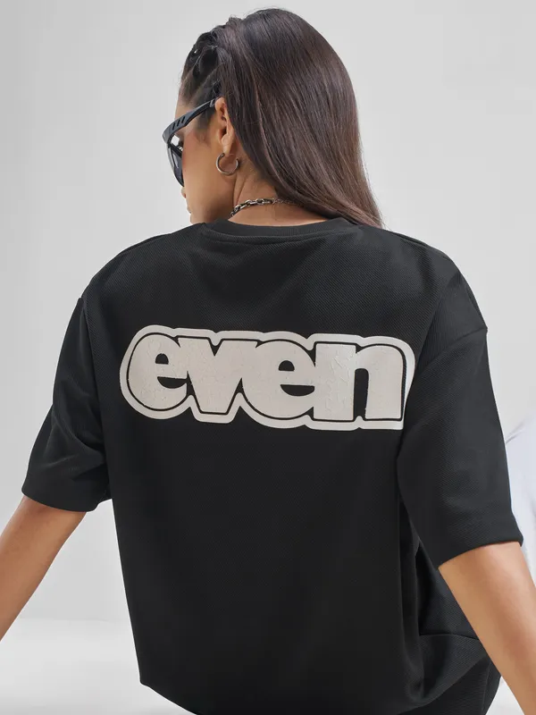 Street By Tokyo Talkies Women Black Printed Round Neck Oversized Fit T-Shirt