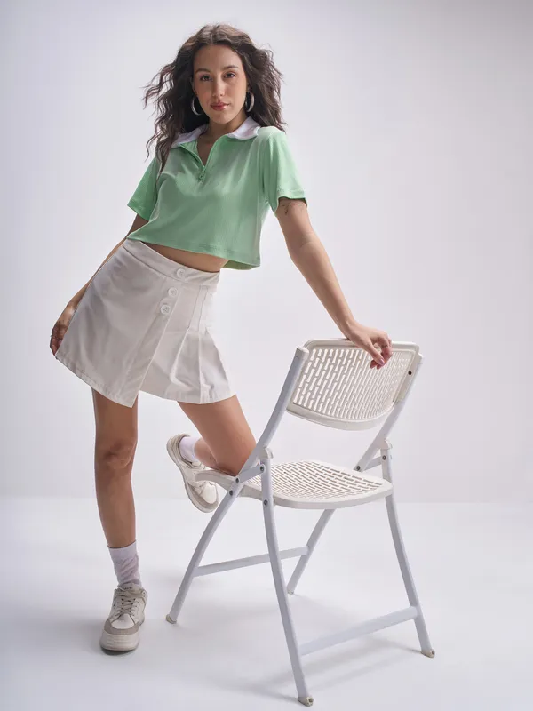 Tokyo Talkies Women Green Solid Polo Collar Regular Fit T-Shirts