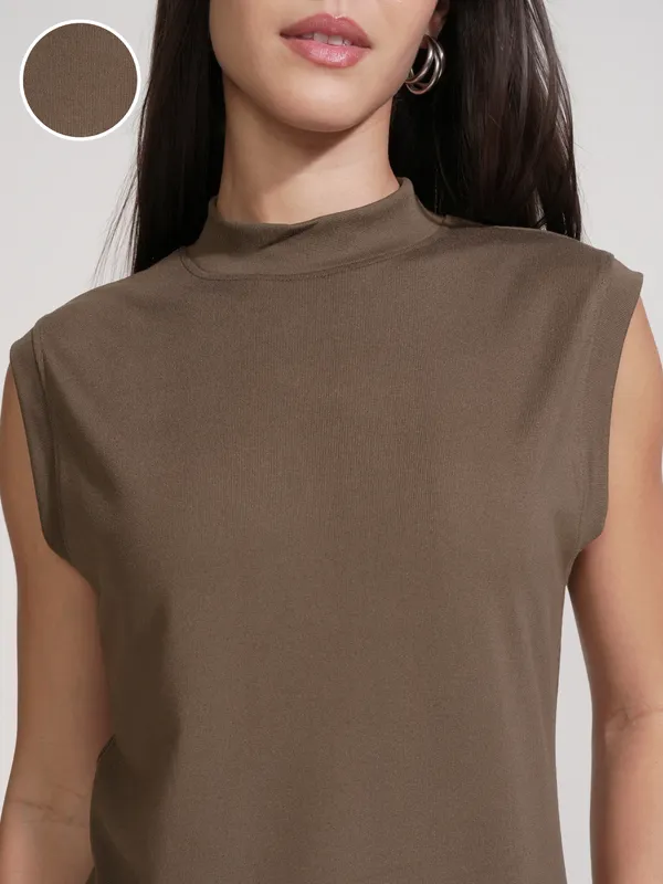 Solid Regular Fit T-Shirt