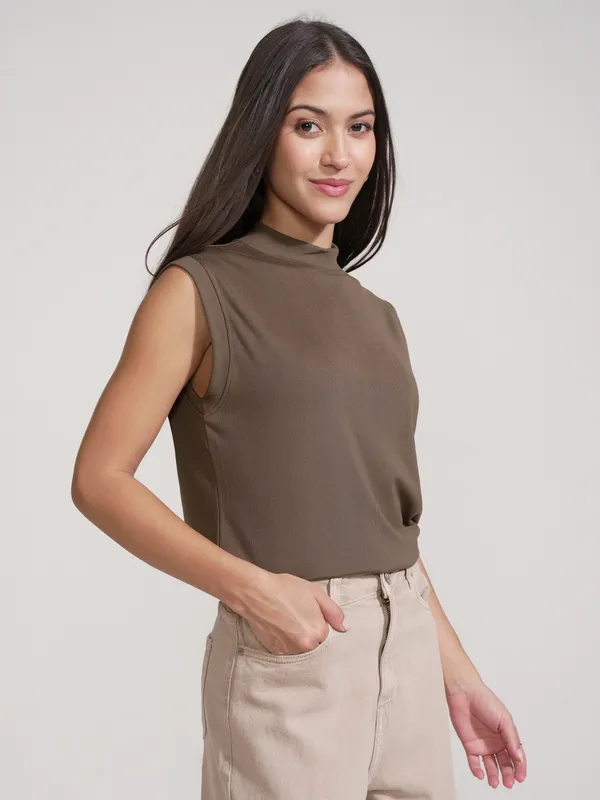 Solid Regular Fit T-Shirt