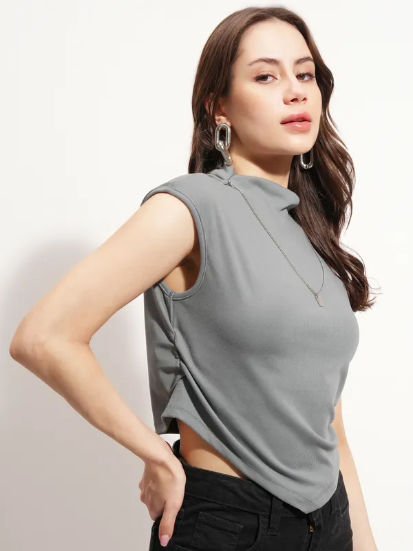 Tokyo Talkies Women Grey Solid Round Neck T-Shirt