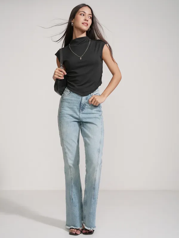 Tokyo Talkies Women Black Solid Round Neck T-Shirt