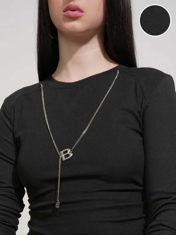 Tokyo Talkies Women Black Solid Round Neck T-Shirt