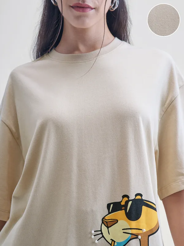 Street By Tokyo Talkies Women Beige Printed Round Neck Oversized Fit T-Shirt