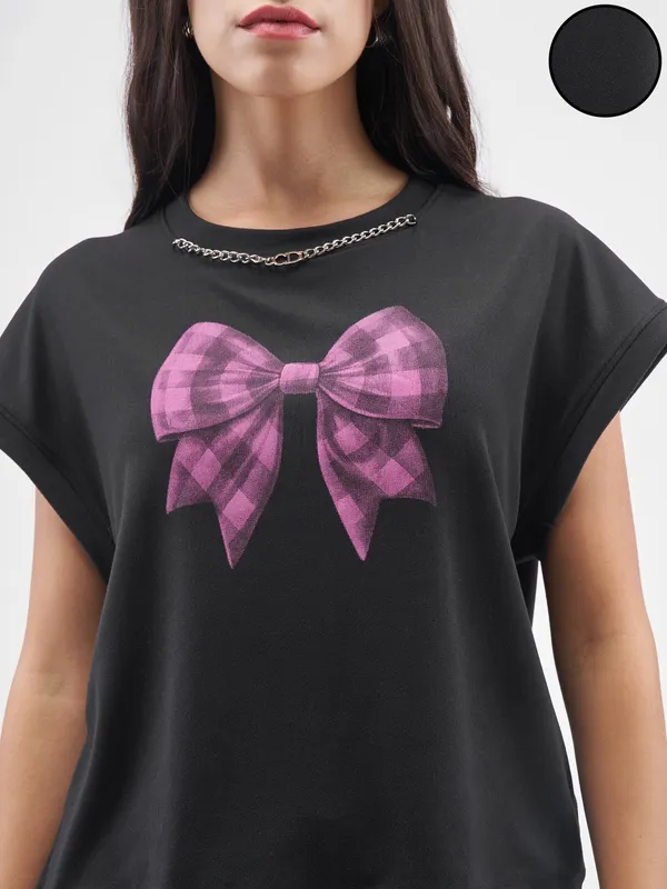 Street By Tokyo Talkies Women Black Printed Round Neck T-Shirt