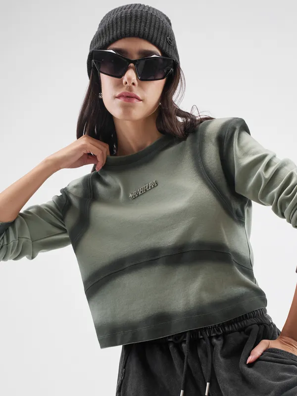 Street By Tokyo Talkies Women Olive Solid Round Neck T-Shirt