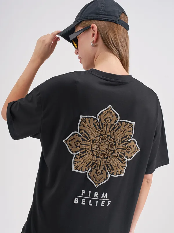 Tokyo Talkies Women Black Printed Round Neck Oversized Fit T-Shirt
