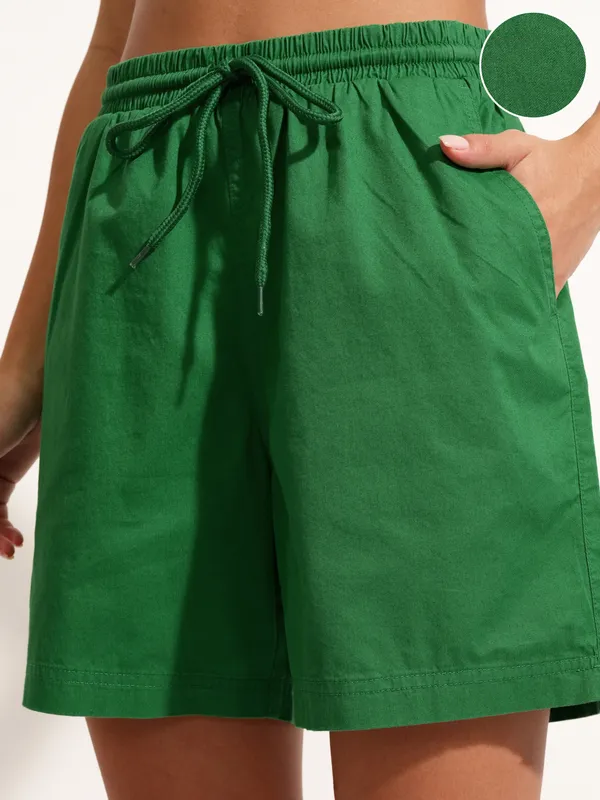 Tokyo Talkies Women Green Regular Fit Shorts