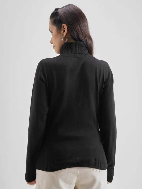  Tokyo Talkies Women Black Turtle Neck Sweaters