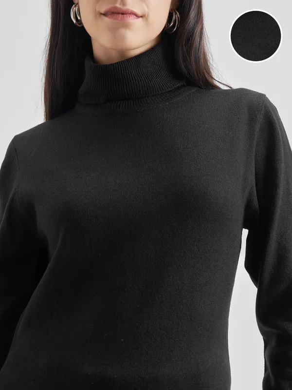  Tokyo Talkies Women Black Turtle Neck Sweaters
