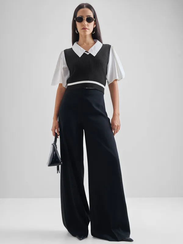  Tokyo Talkies Women Black V-Neck Sweaters