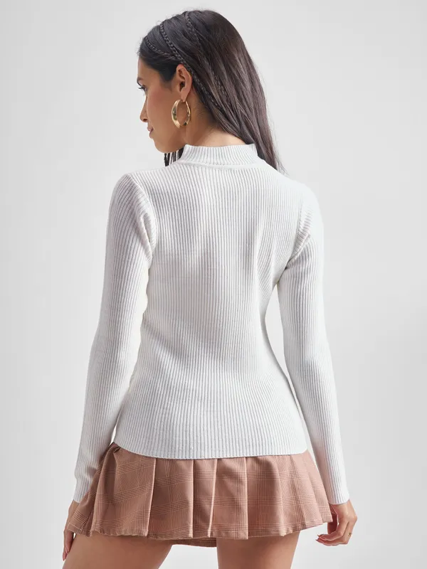  Tokyo Talkies Women White Round Neck Sweaters