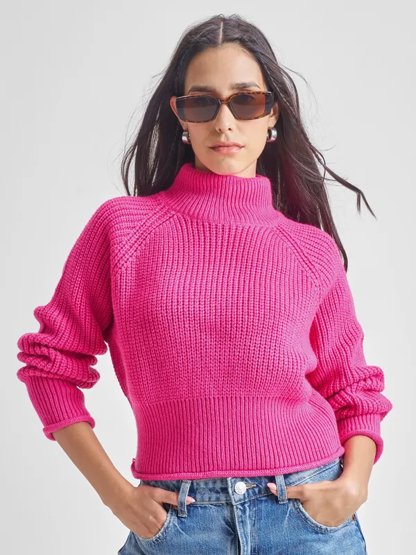 Women Solid Sweaters