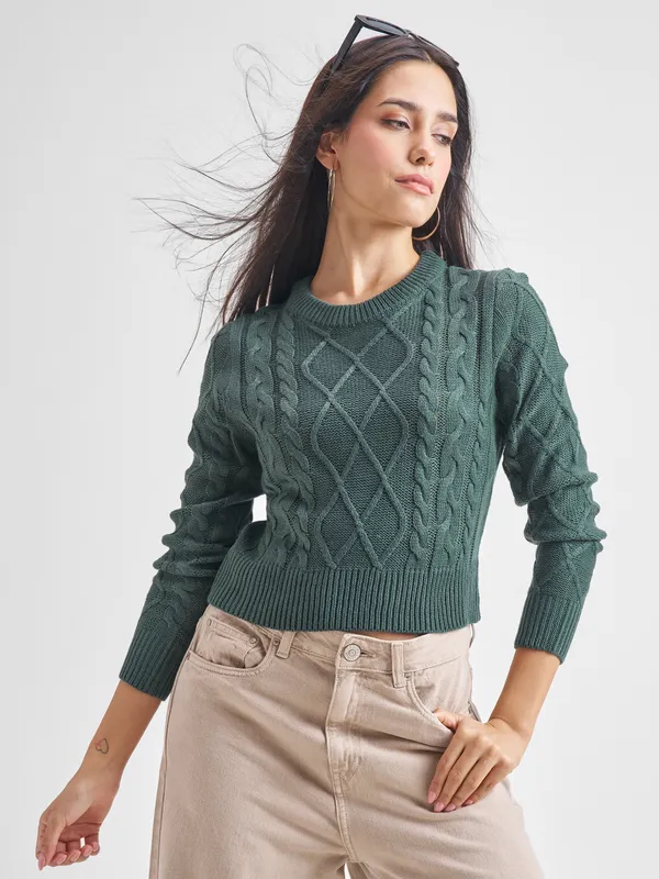 Women Solid Sweaters