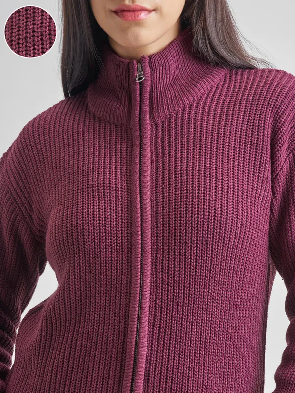 Women Solid Sweaters