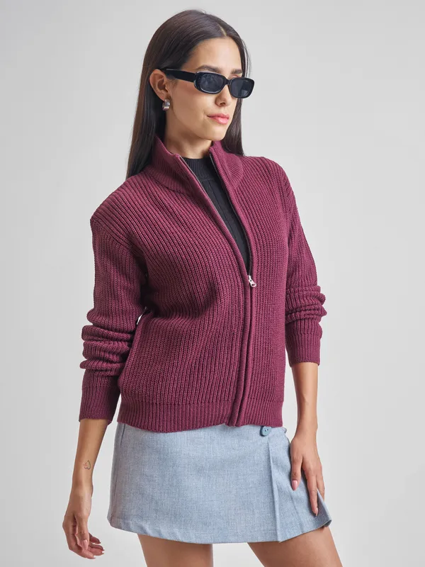 Women Solid Sweaters