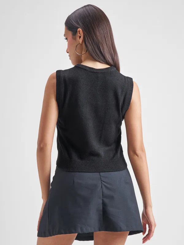  Tokyo Talkies Women Black Round Neck Sweaters