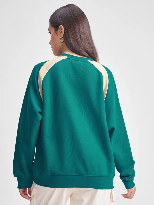 WB By Tokyo Talkies Women Green Harry Potter Embroidered Pullover V-Neck Sweatshirt