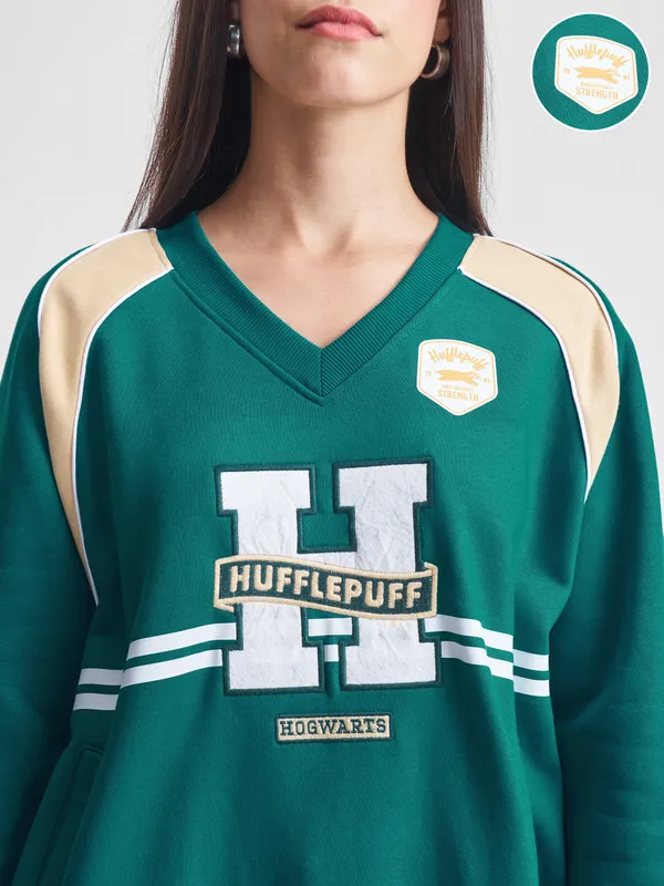 WB By Tokyo Talkies Women Green Harry Potter Embroidered Pullover V-Neck Sweatshirt