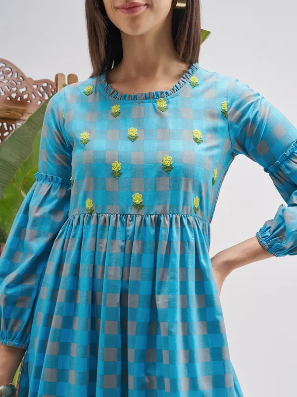 Vishudh Women Blue Checked Fit and Flare Dress