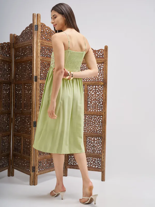 Vishudh Women Green Embroidered Fit and Flare Dress