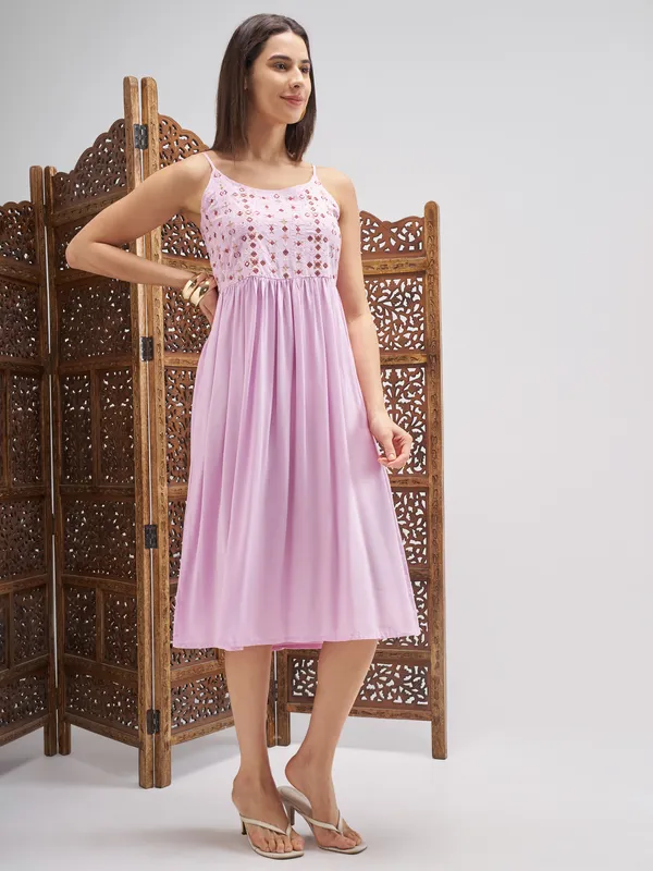 Vishudh Women Lilac Embroidered Fit and Flare Dress