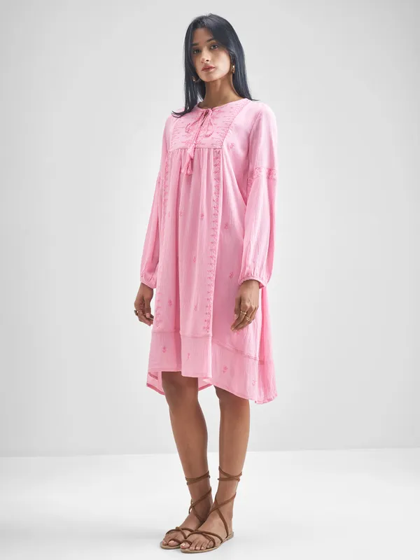 Vishudh Women Pink Embroidered A-Line Dress