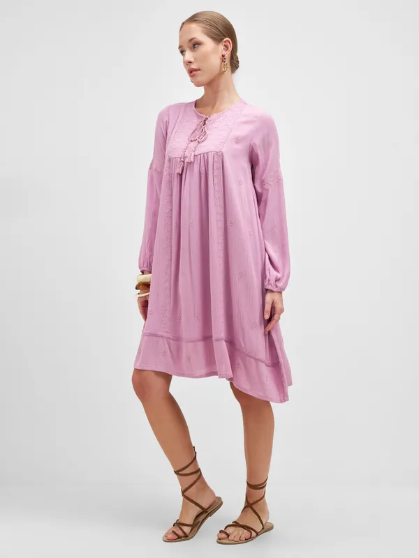 Vishudh Women Mauve Embroidered A-Line Dress