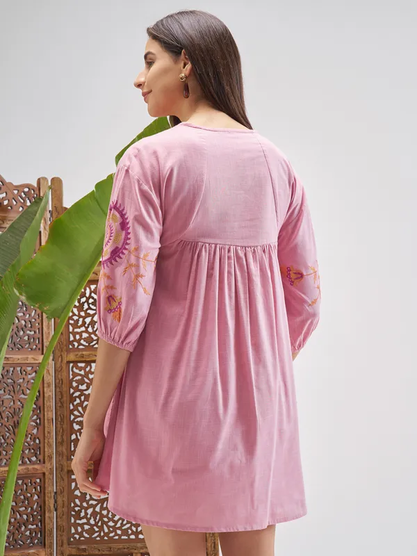 Vishudh Women Pink Printed Fit and Flare Dress