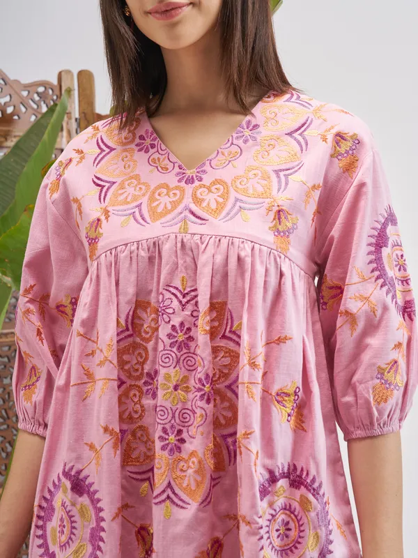 Vishudh Women Pink Printed Fit and Flare Dress