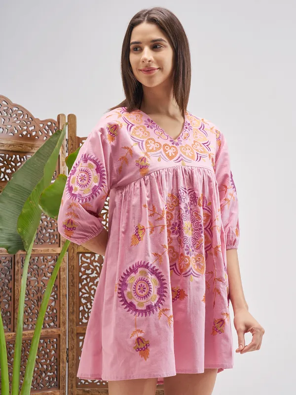 Vishudh Women Pink Printed Fit and Flare Dress