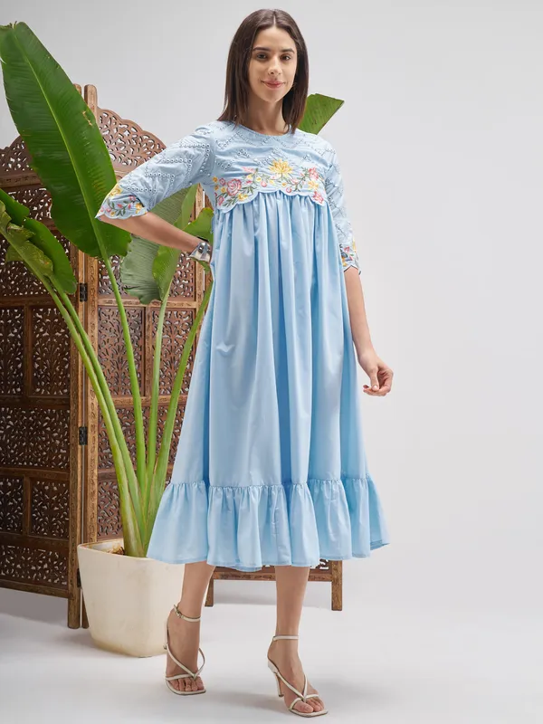 Vishudh Women Blue Embroidered Fit and Flare Dress