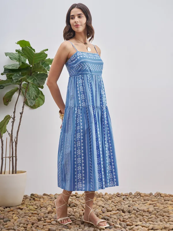 Vishudh Women Blue Self Design A-Line Dress