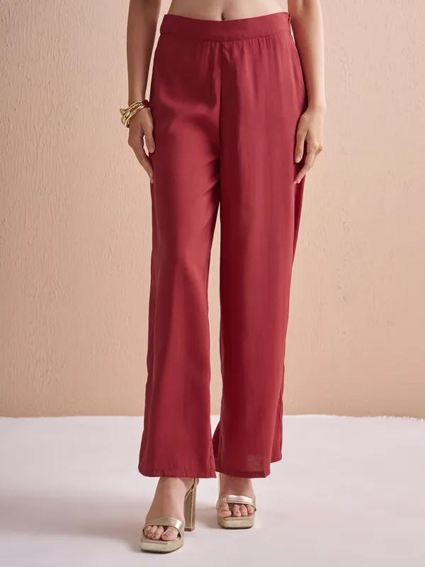 Vishudh Women Red Top With Palazzos