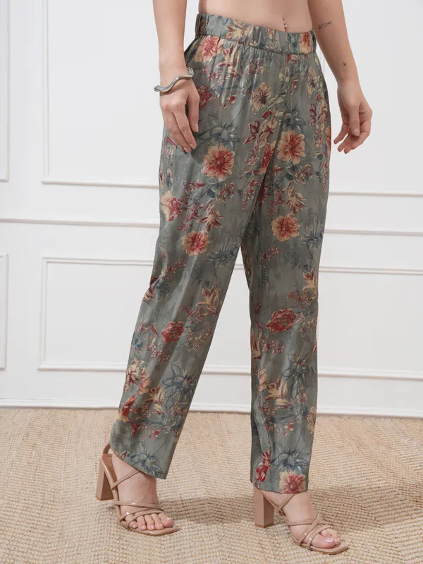 Vishudh Women Maroon Tunic With Trouser