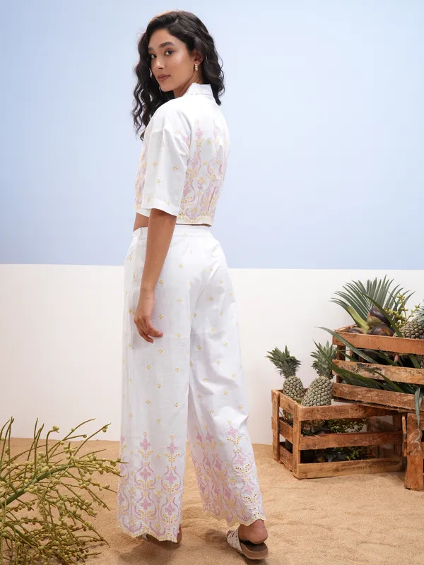 Vara By Vishudh Women White Schiffli Co-Ord Set With Notch Collar Crop Top And Wide Palazzo