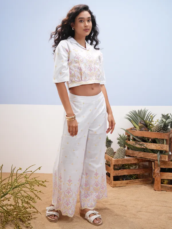 Vara By Vishudh Women White Schiffli Co-Ord Set With Notch Collar Crop Top And Wide Palazzo