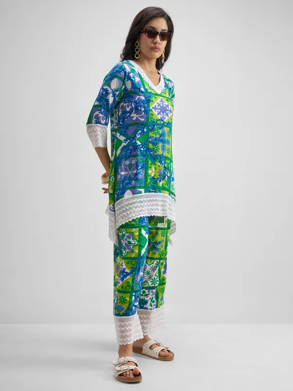 Vishudh Women Multi Top With Trouser Co-Ords