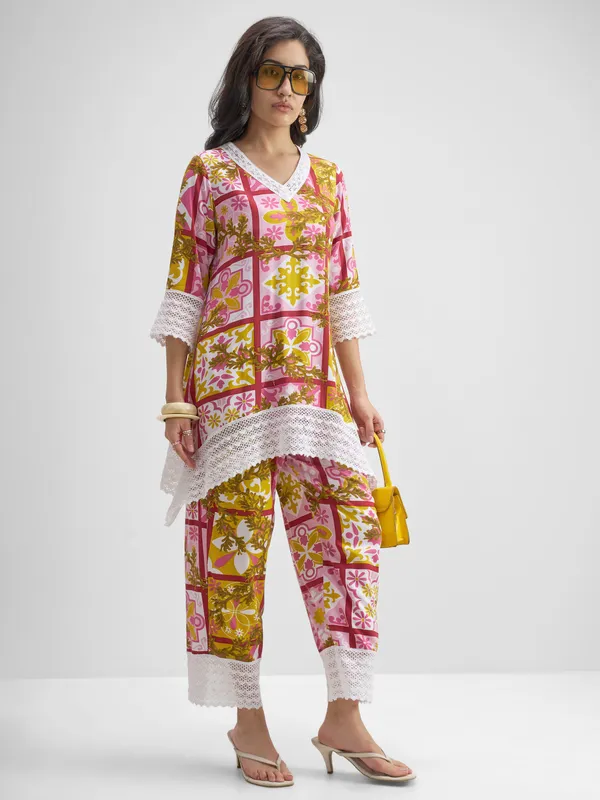 Vishudh Women Multi Top With Trouser Co-Ords