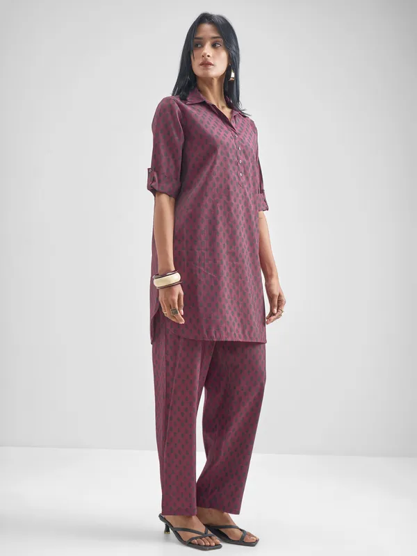 Vishudh Women Burgundy Tunic With Trouser Co-Ords
